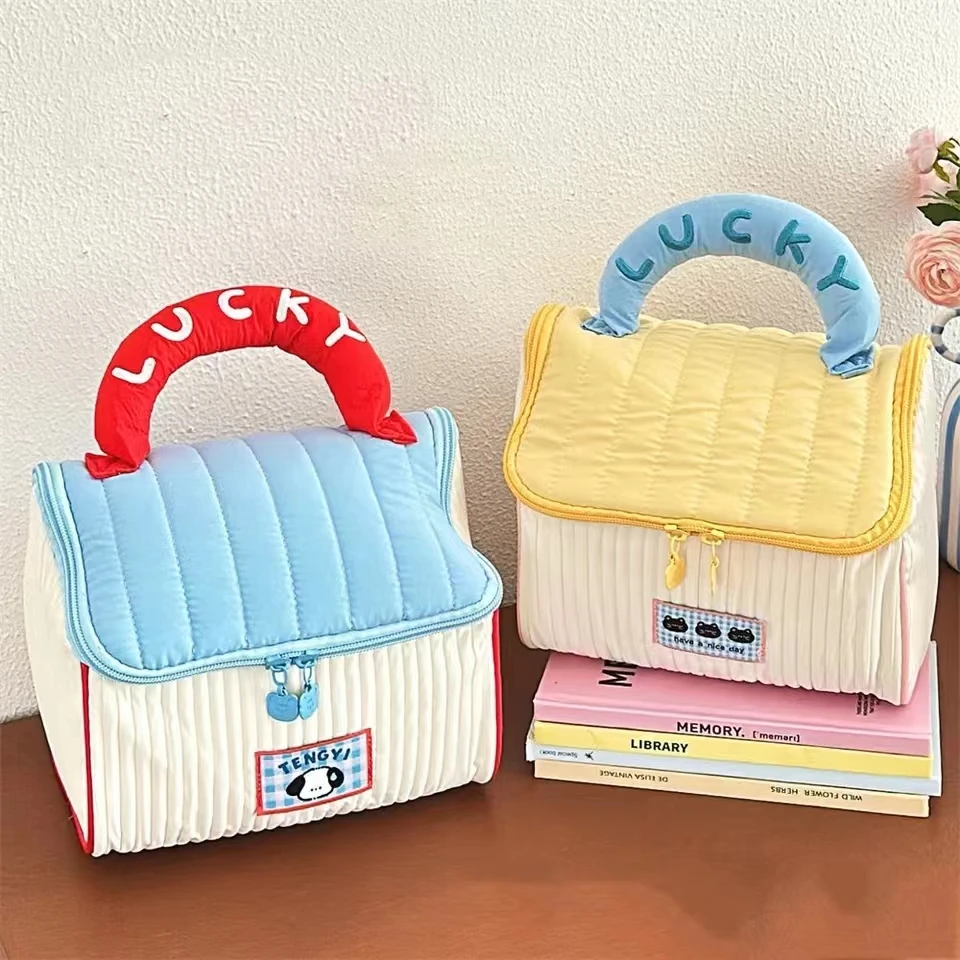 Большая косметичка милая Дамская для женщин сумка туалетных принадлежностей