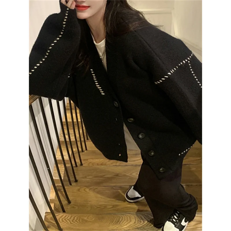 Рисунок 5 - Женский однотонный кардиган