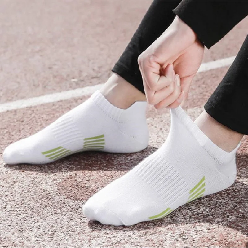 5 Pairs Mens Basketball Sports Short Tube Casual Striped Breathable Ankle Socks Outdoor Trainer Running Football Travel Socks