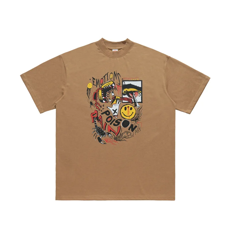 

Хлопковая свободная парная футболка цвета хаки с маленьким вырезом и мультипликационным принтом