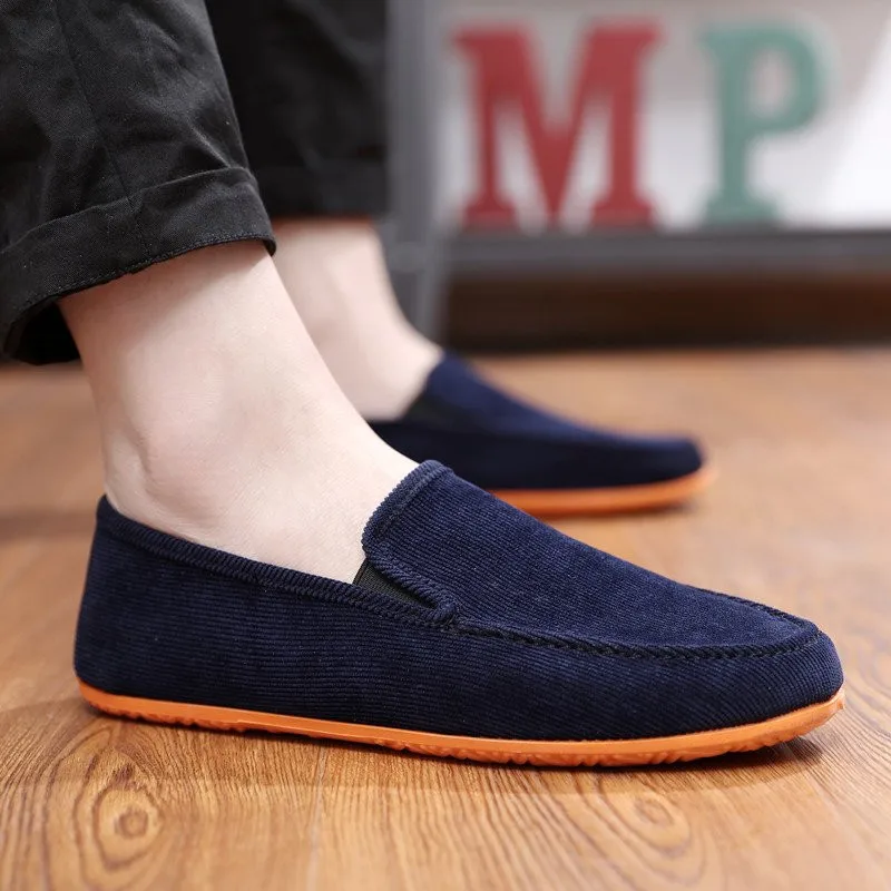 

Men Flats Driving Shoes Brand Fashion Style Soft Moccasins Men Loafers Shoes Men Casual Shoes Luxury Breathable G2030-G2033