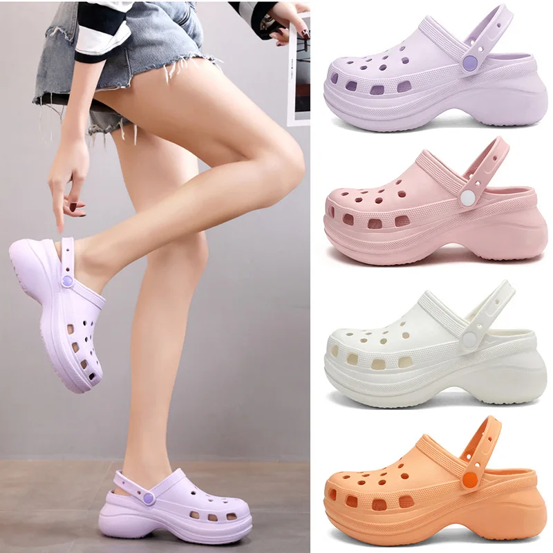 New type of thick soled sandals in the summer of 2023, high-heeled holed shoes, integrated insoleless sandals and slippers
