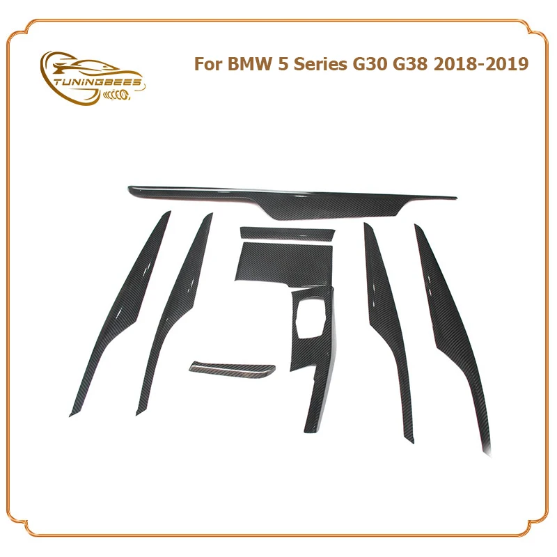 Добавьте стильные внутренние чехлы из настоящего углеродного волокна отделка