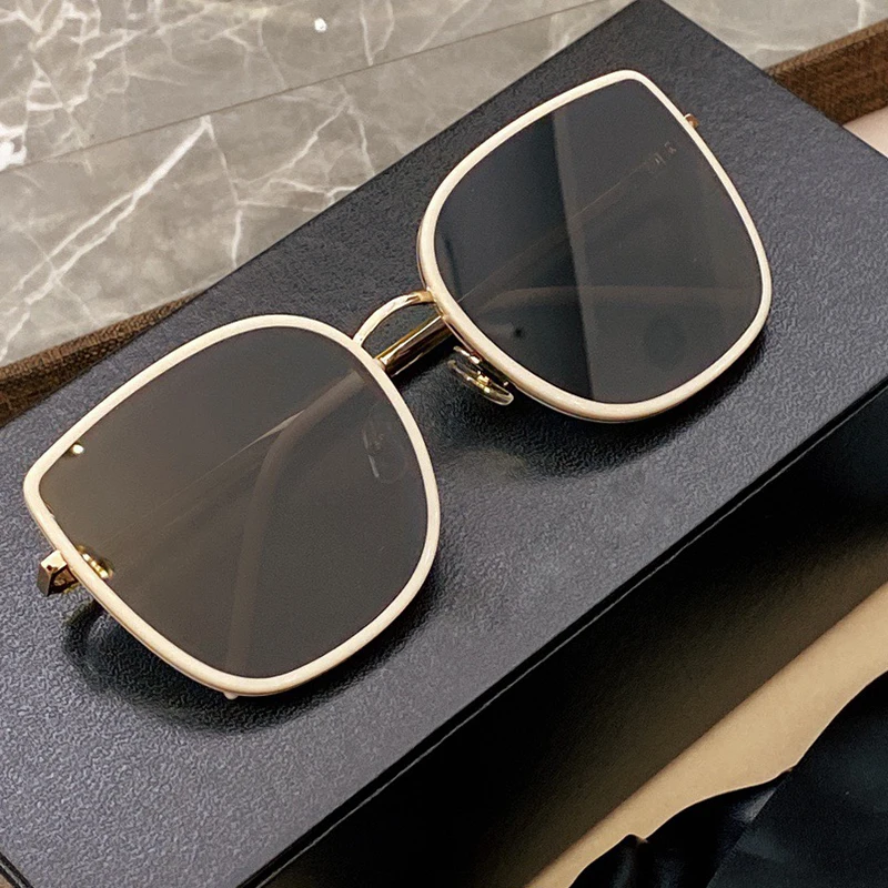 

2022 New Women men Oversized Sunglasses Star Sunglass Fashion Lady Vintage Acetate Sunglasses Luxury Black original box