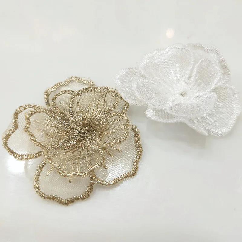 

20Ps White Gold 3d Small Rose Flower Patches Embroidery Patch Military Applique Sew Clothing Wedding Evening Dress Accessory
