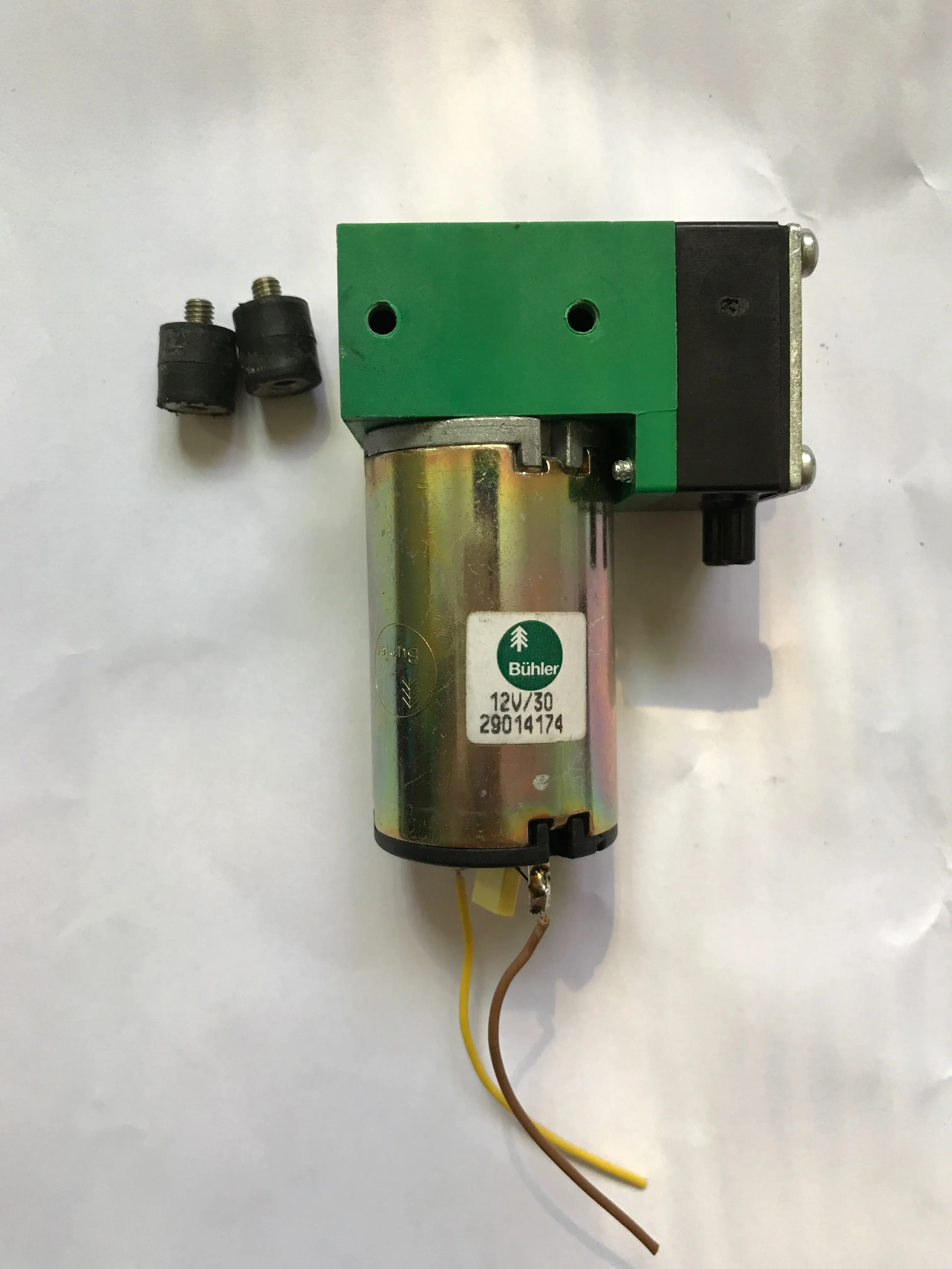

Germany Apply To Thomas Vacuum Pump Micro Pump Air Pump 12V Second-Hand Original
