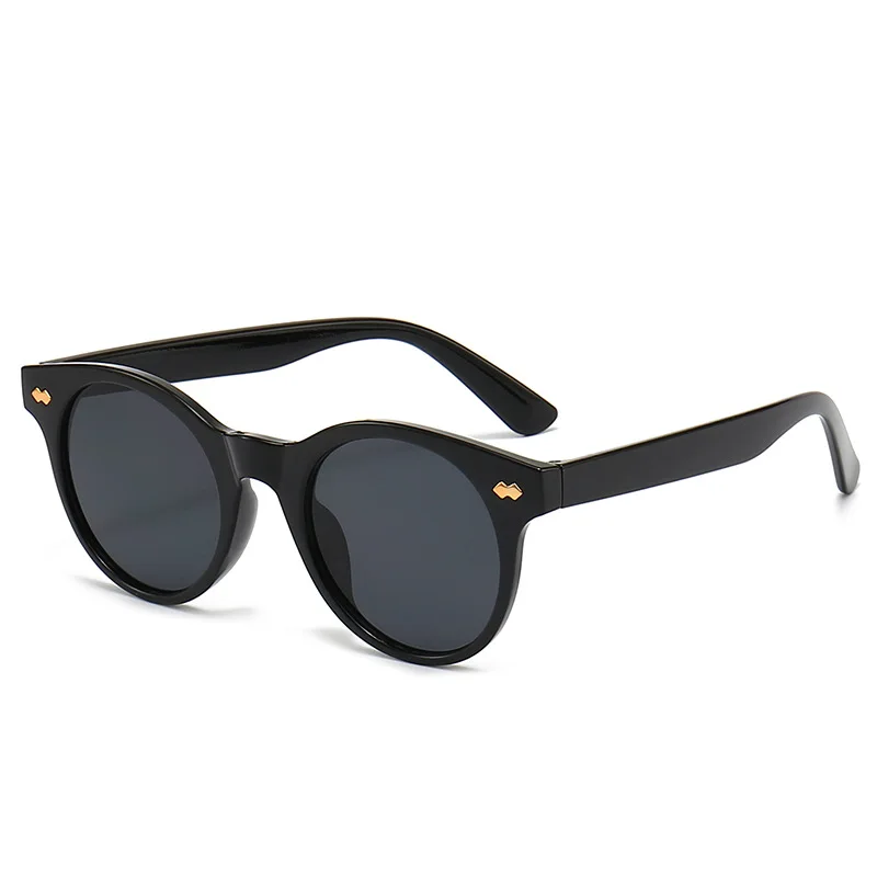 

Rivet Round Frame Sunglasses Trends Designer Women Black Lens UV400 Sun Glasses Fashion Eyewear Outdoor Beach