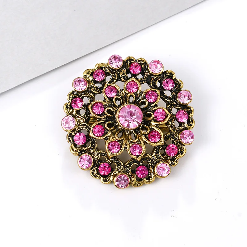 

Vintage Rhinestone Lager Flower Brooch Pins Women Luxury Corsage For Scarf Ladies Kpop Accessories Fashion Women's Jewelry