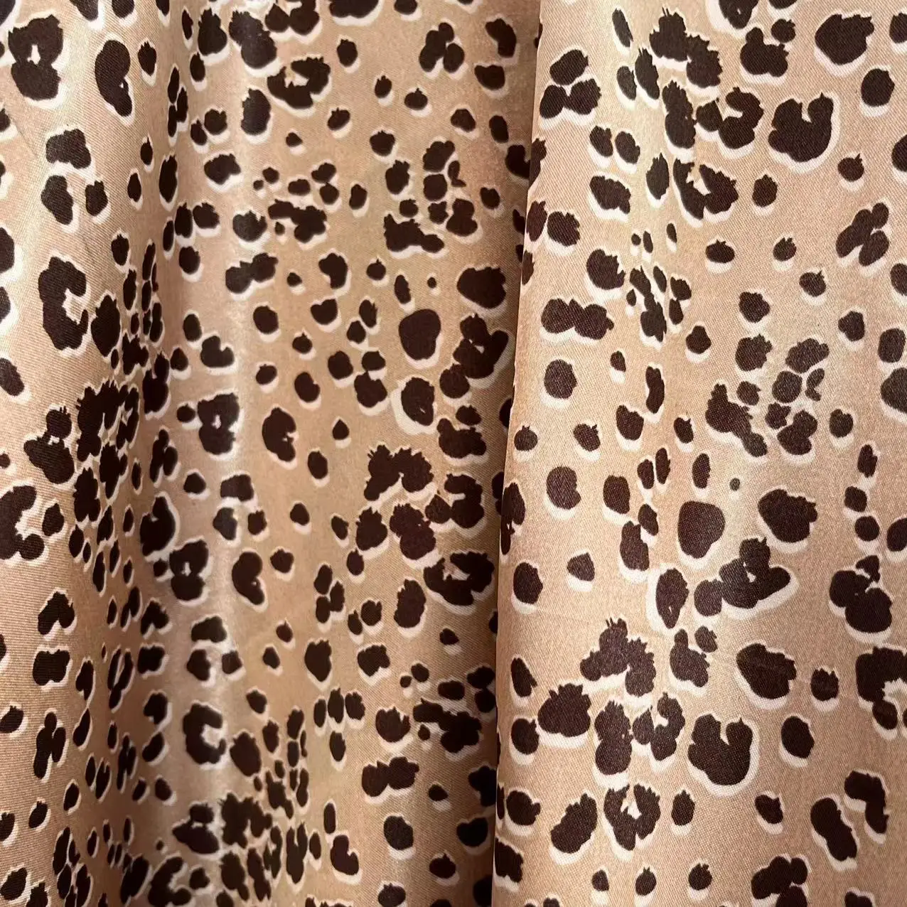 

Satin Fabric Smooth Sexy Leopard Printing In Various Colors For Dress Underwear Pajamas Skirt Shirt DIY Materials