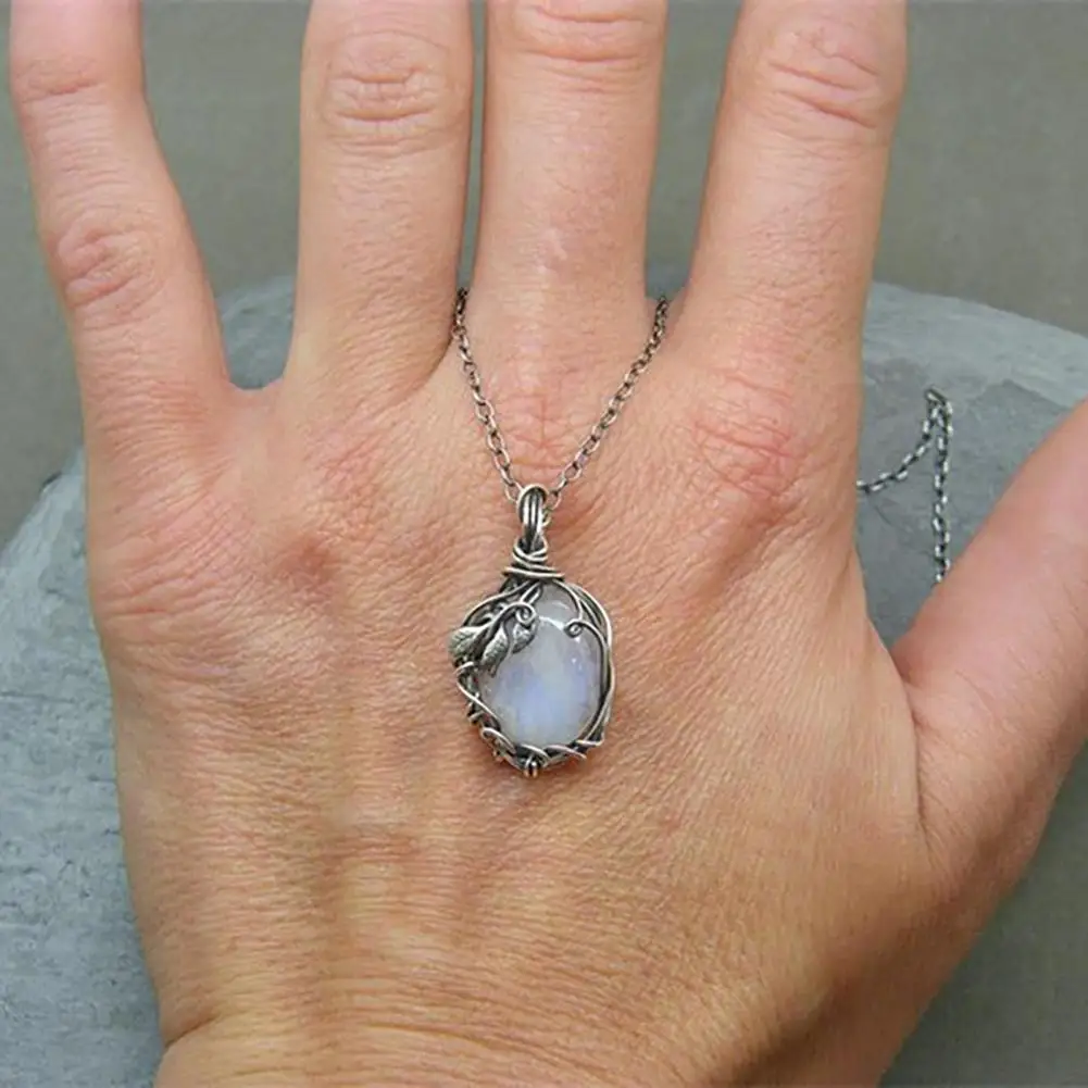 

Polishing Skin-Touch Wrapped Faux Moonstone Party Necklace for Home