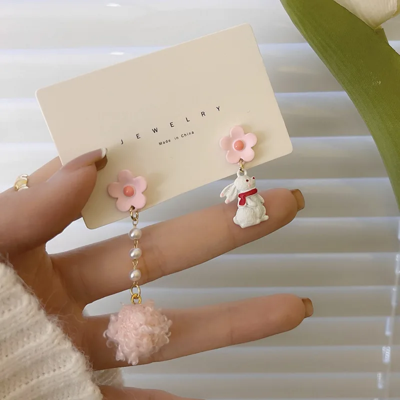 

Girls Sweet Hair Balls Kids Earrings Warm Winter Rabbit Clip Earrings Trendy Jewelry