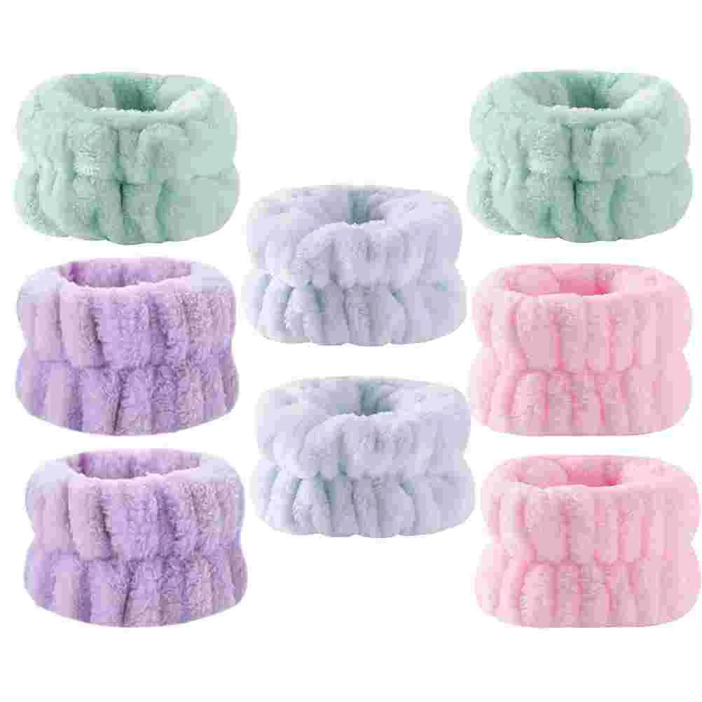 

8Pcs Wrist Scrunchies Wristbands Scrunchies Hair Band Plush Wristbands for Makeup Face Washing