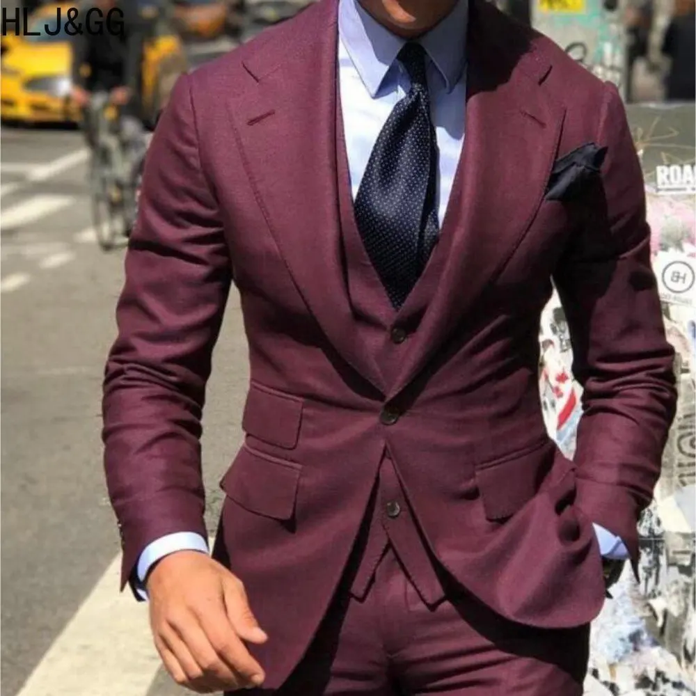 

HLJ&GG Men's Slim Fit Bridegroom Wedding Tuxedos Suits 3 Peice Sets Business Casual Solid Color Tuxedo Blazer 3Pcs Suit For Man
