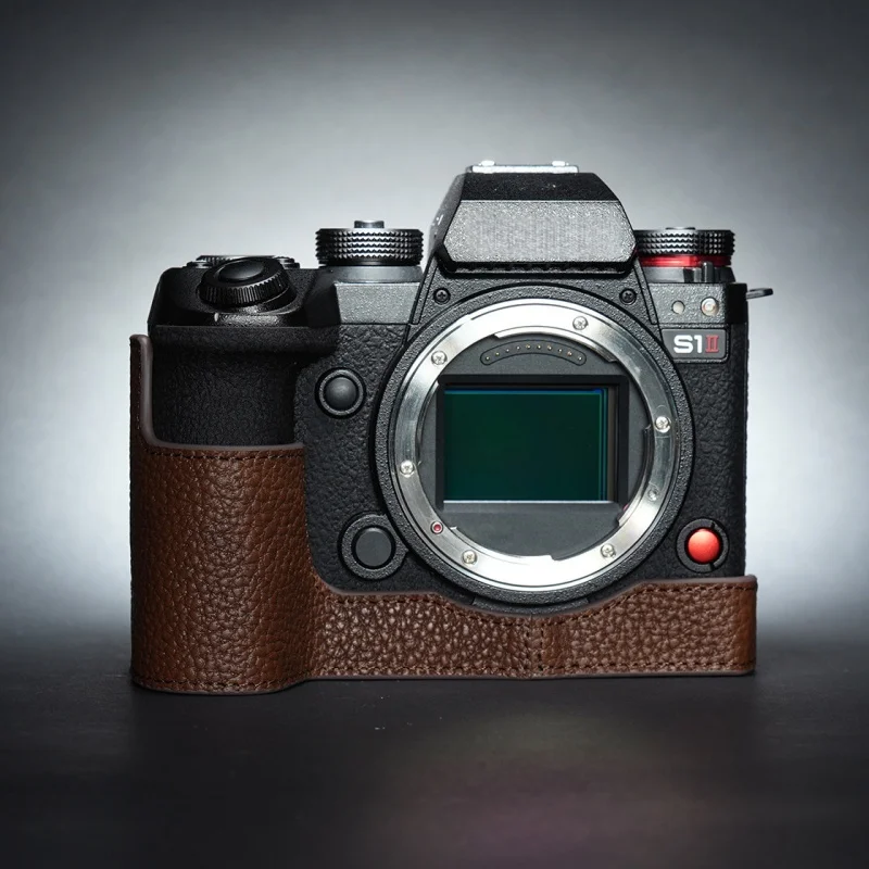 Фото Высококачественный чехол-сумка из натуральной кожи для камеры Panasonic LUMIX S1 RII / S1II №2
