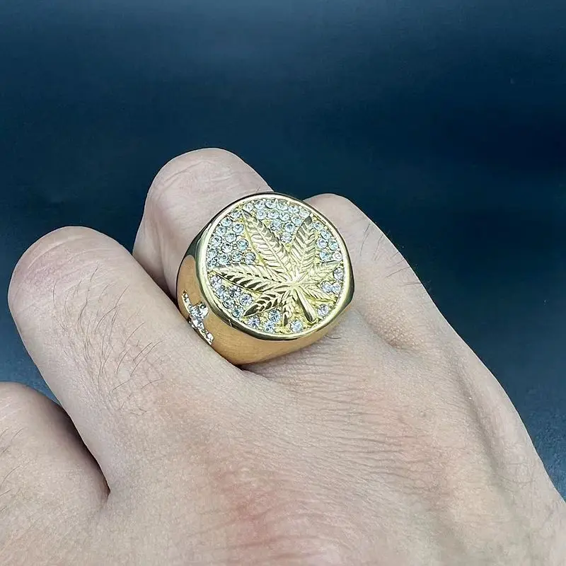 Европейский и американский панк стиль Кленовый лист кулон Титановая Сталь