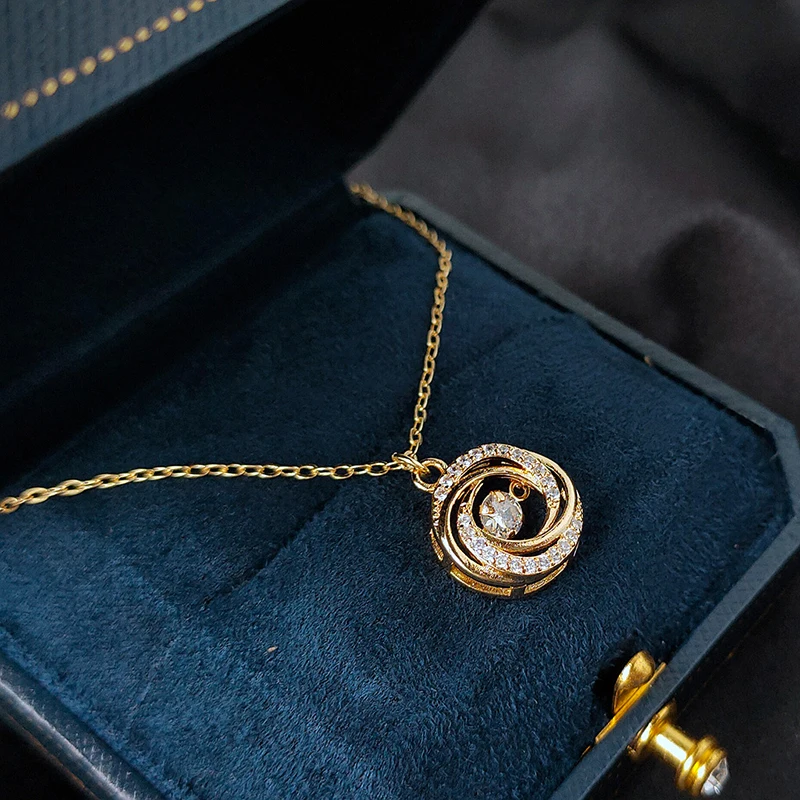 

Korean New Arrive Exquisite Design Rhinestone Necklace for Women 14K Real Gold Bling Zircon Choker Clavicle Jewelry Pendant