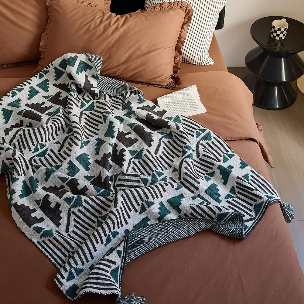 

Nap Blanket With Tassel Lightweight Breathable Cooling Blanket Skin-friendly Super Soft Throw Blanket For Home Decor 1.3x1.6m