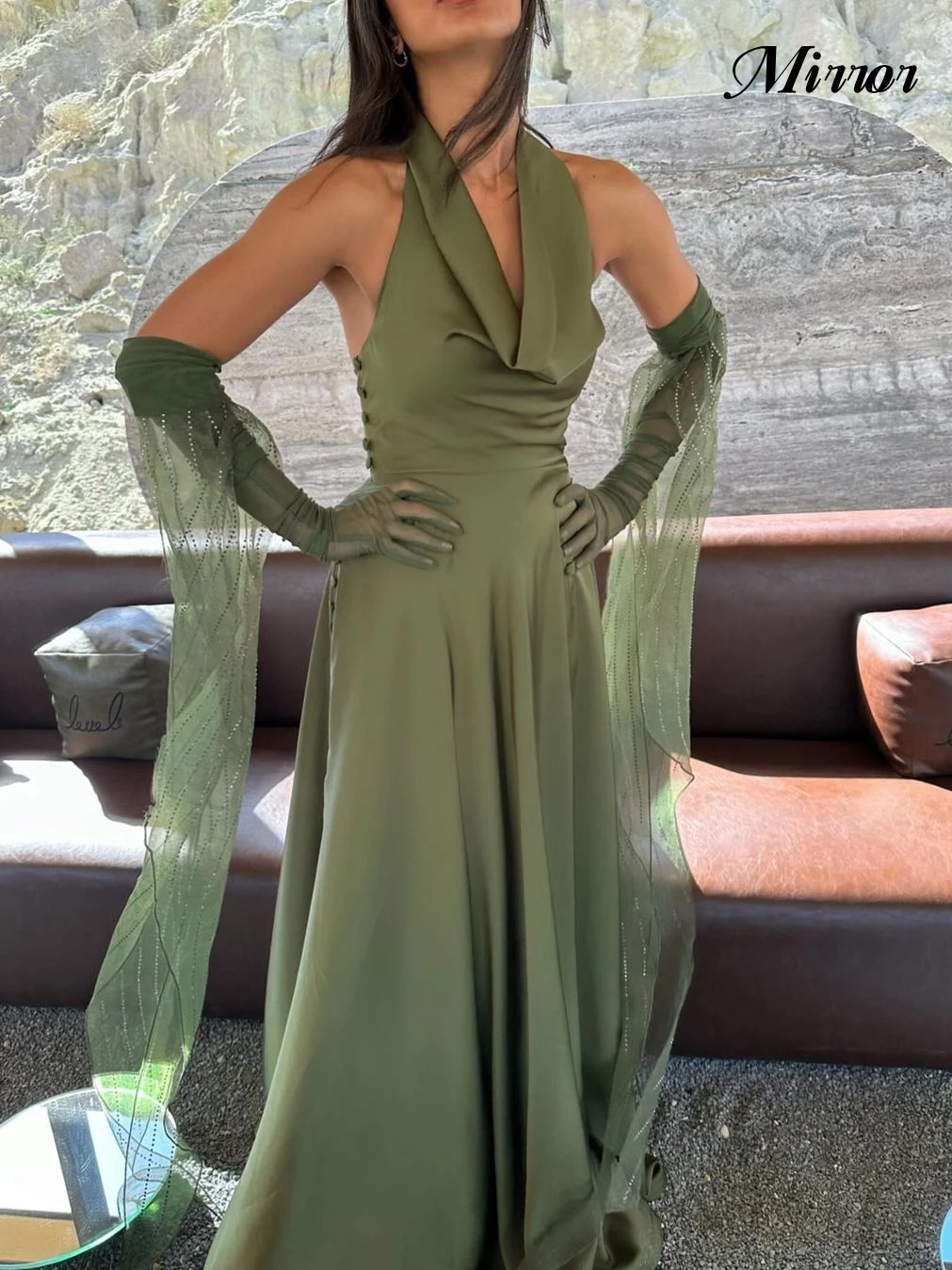 Зеркальное платье элегантное винтажное милое привлекательное зеленое