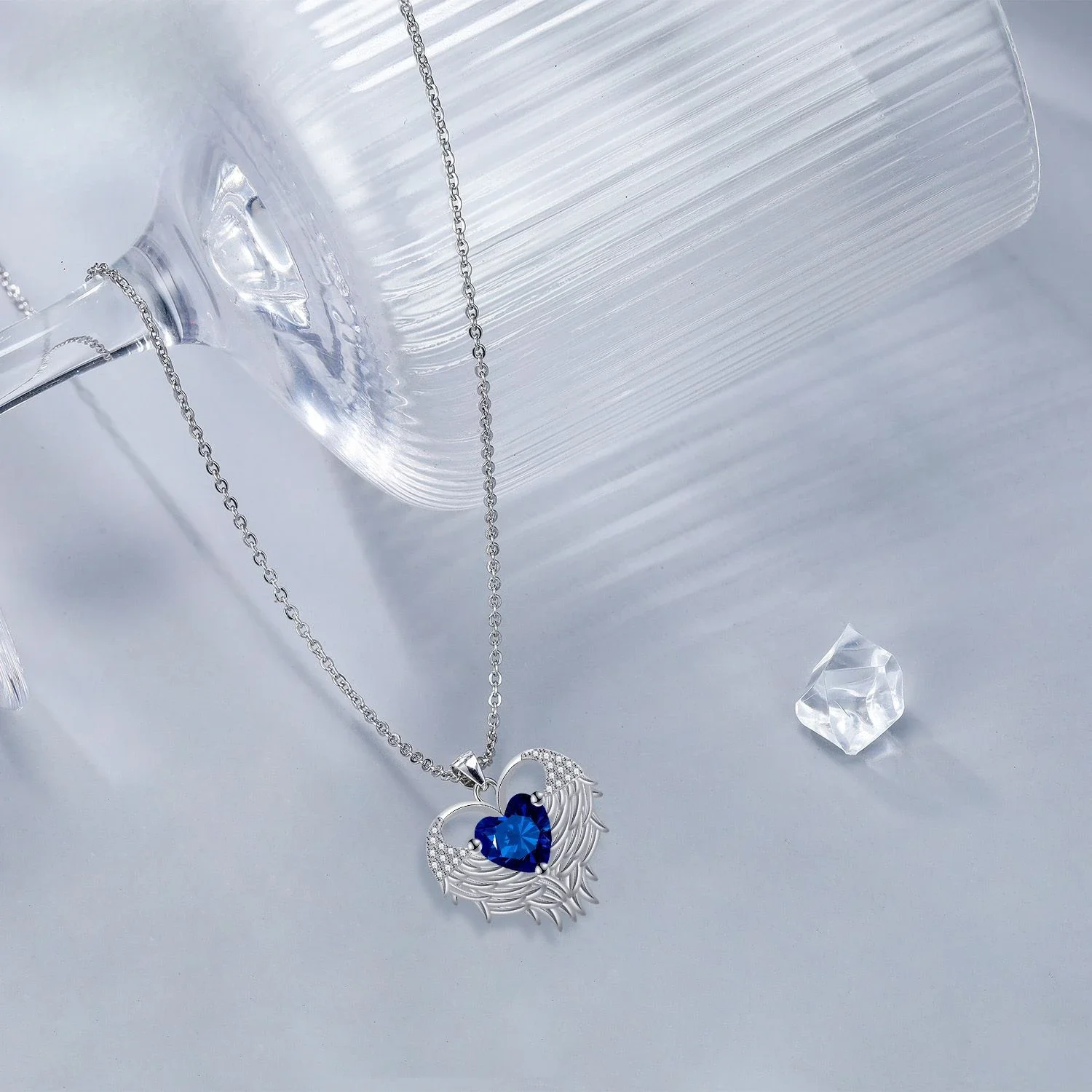 Королевское синее ожерелье с подвеской в виде сердца для женщин ожерелья