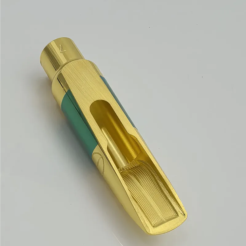 Металлический мундштук для саксофона