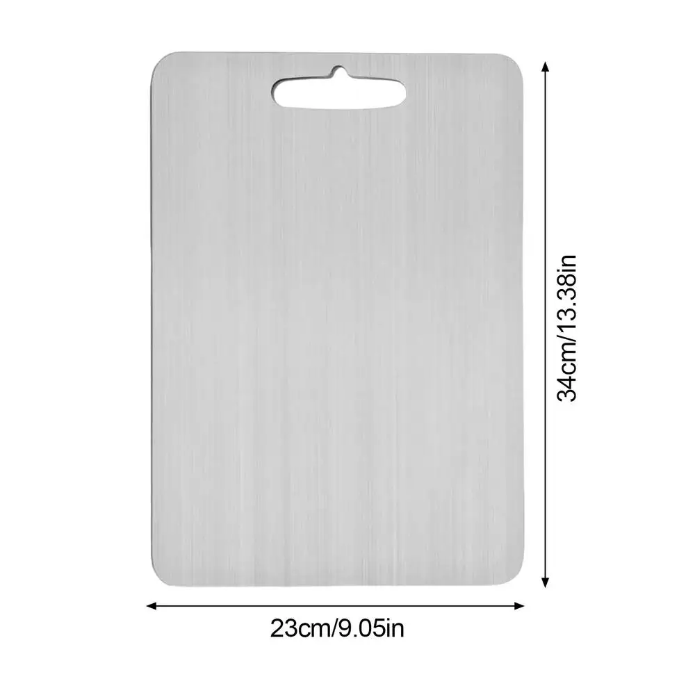 

Двусторонняя разделочная доска Syrochelle из титана