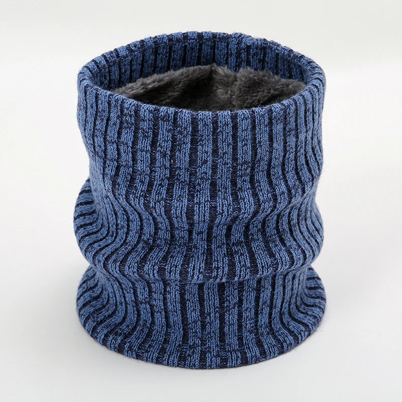 Женский вязаный шарф