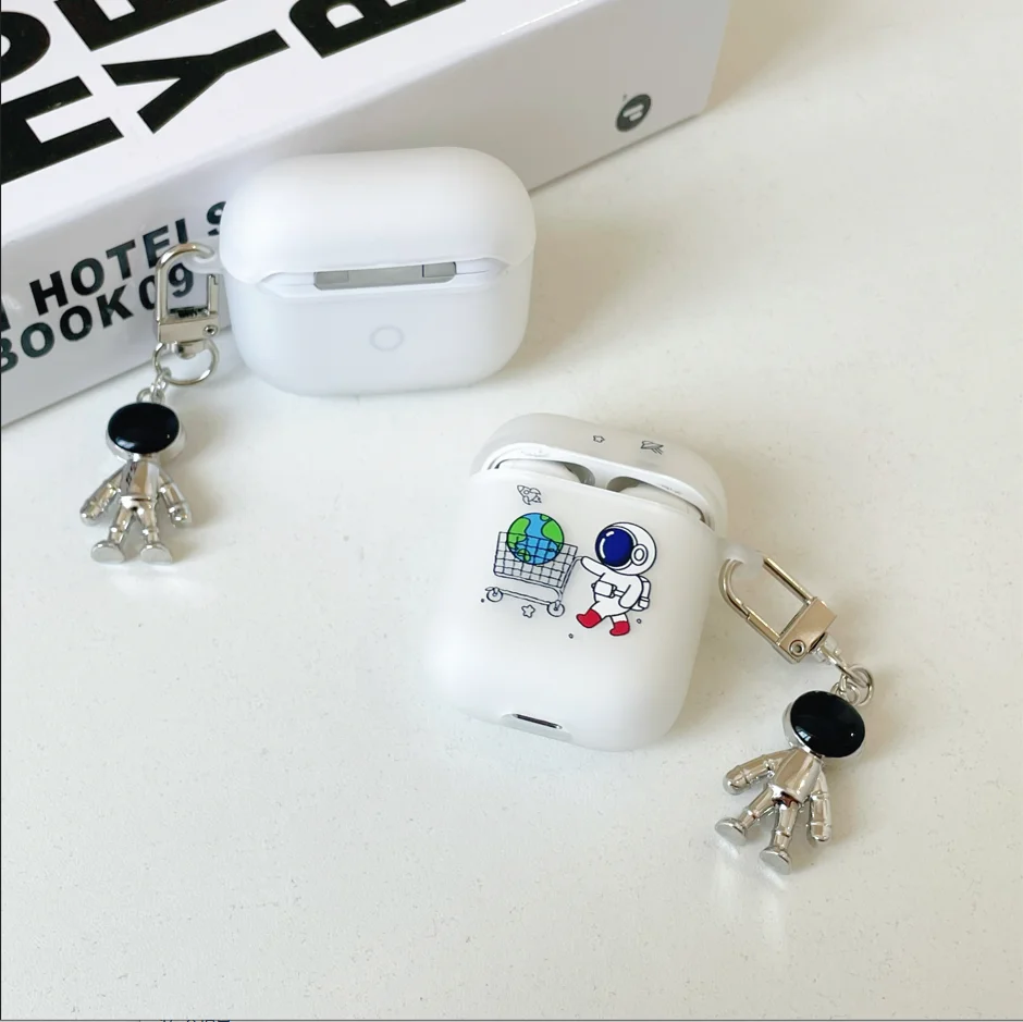 

INS Cute Spaceman Scrub Clear TPU Transparent Shell For Apple Airpod Pro 3 2021 Cover 2 1 Bluetooth Earphone Case With Keychain