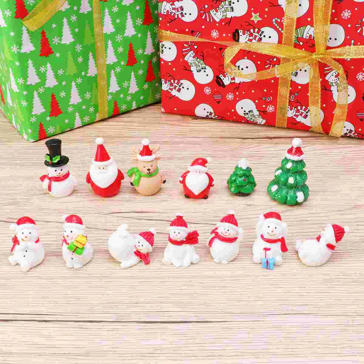 

13pcs Xmas Decor Miniature Snow Scene Decoration Christmas Miniature Ornament Santa Miniature Ornament