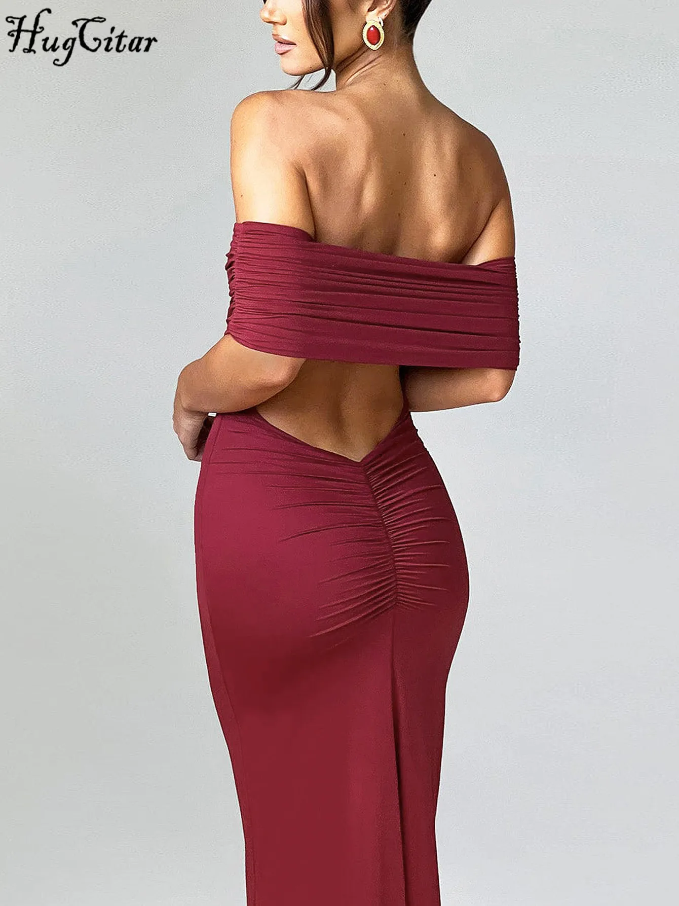 Женское платье-макси без рукавов с открытой спиной и вырезом-лодочкой