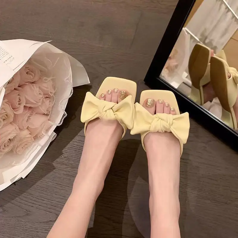 

Elegant Half-slippers Women's Summer Outer Wear Spring 2022 New One-foot Sandals and Slippers Square Head High-quality Slippers