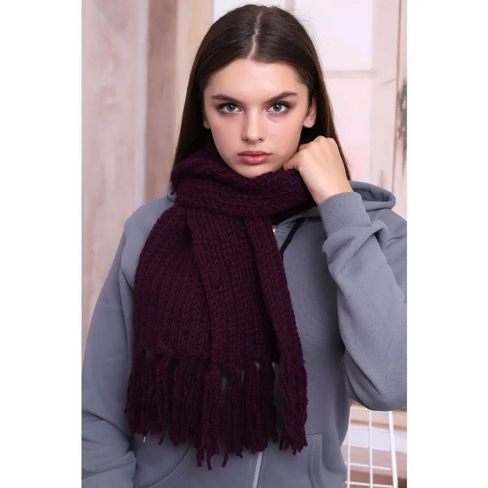 

Женский шарф с кисточками Dorlie