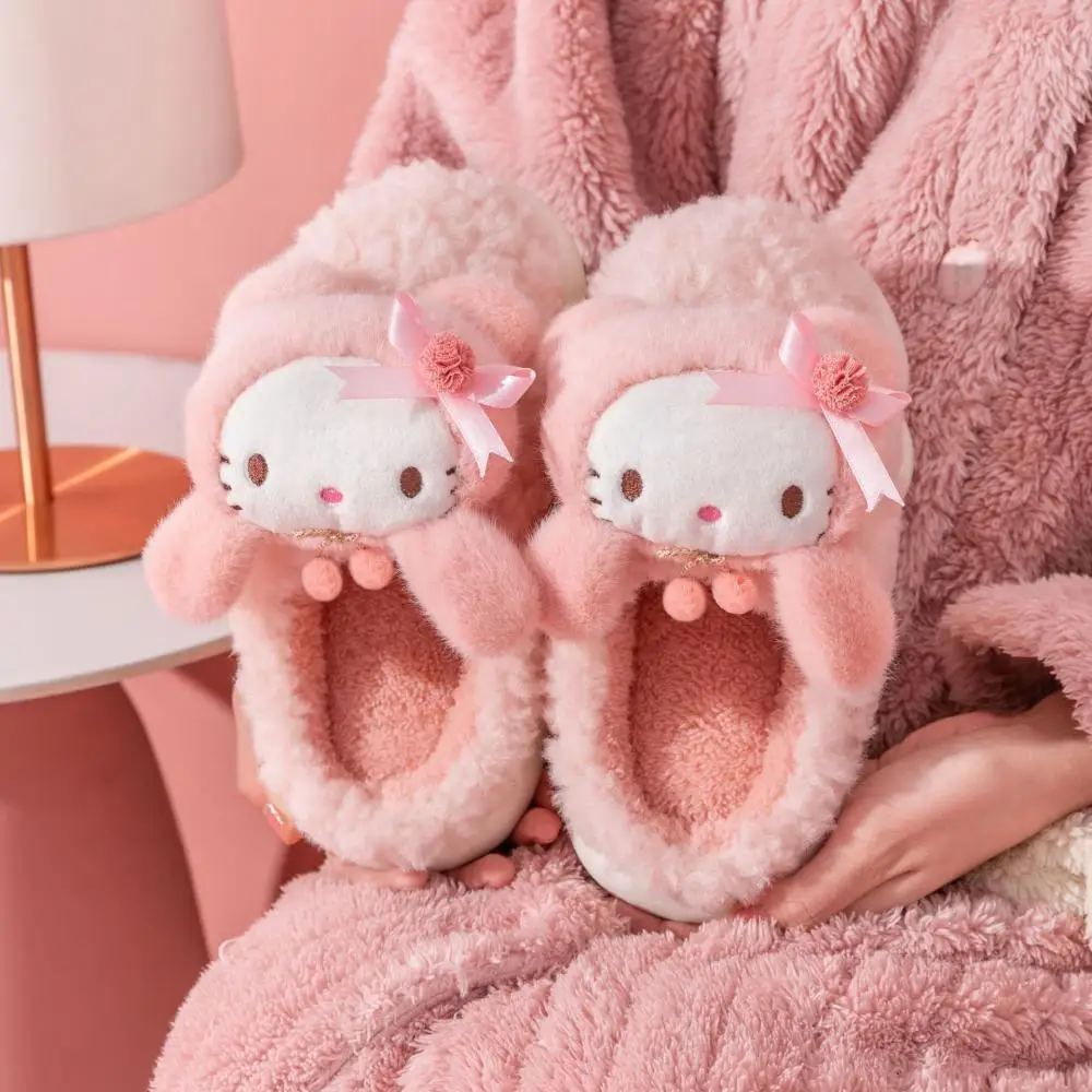 

Плюшевые тапочки Hello Kitty Sanrio, кукла Kawai, хлопковые тапочки, Нескользящие теплые Мультяшные милые домашние осенне-зимние тапочки для родителе...