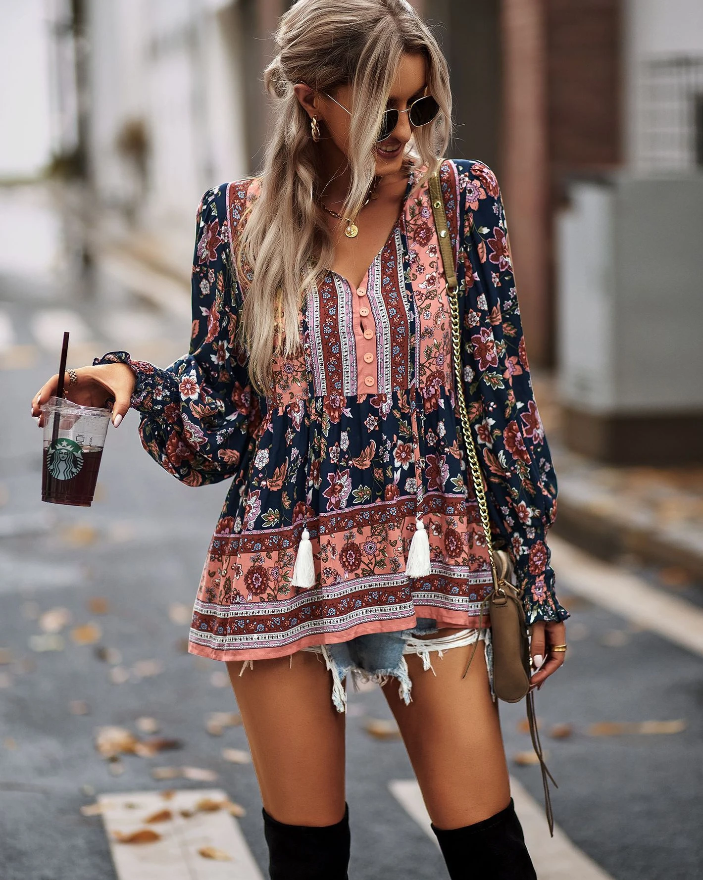 

Женская Свободная блузка с V-образным вырезом, длинным рукавом и цветочным принтом