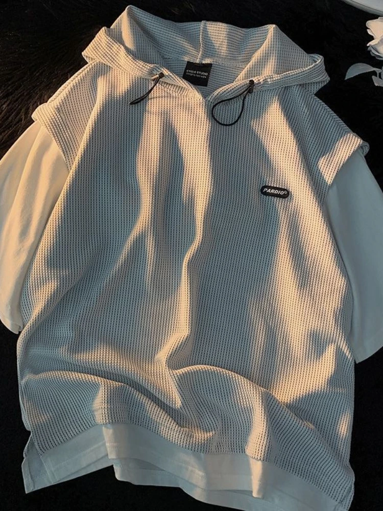 Summer Men's Large Size Sports Suit Breathable Casual Wear Wild High Street Chic Fake Two-piece Casual T-shirt + Simple Shorts