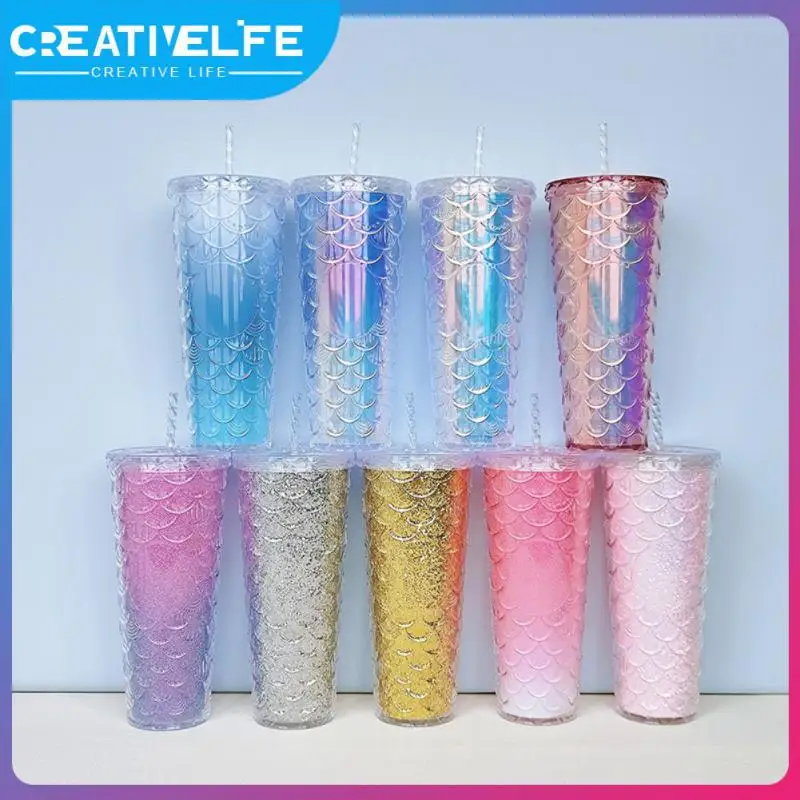 

Eco-friendly Plastic Straw Cup Heat Insulation Double Layer Fish Scale Cup New Fashionable Drinking Cup Water Bottle