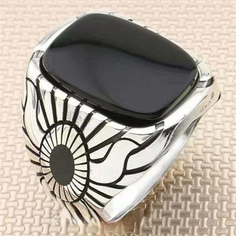 

2022 New Inlaid Square Flat Acrylic Ring Men's Fashion Retro Turkish Pattern Copper Ring Business Red Green Black Hand Jewelry