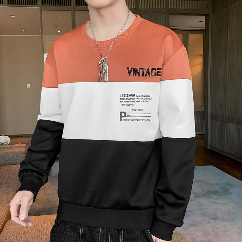 Рисунок 4 - Мужская футболка с длинным рукавом и принтом