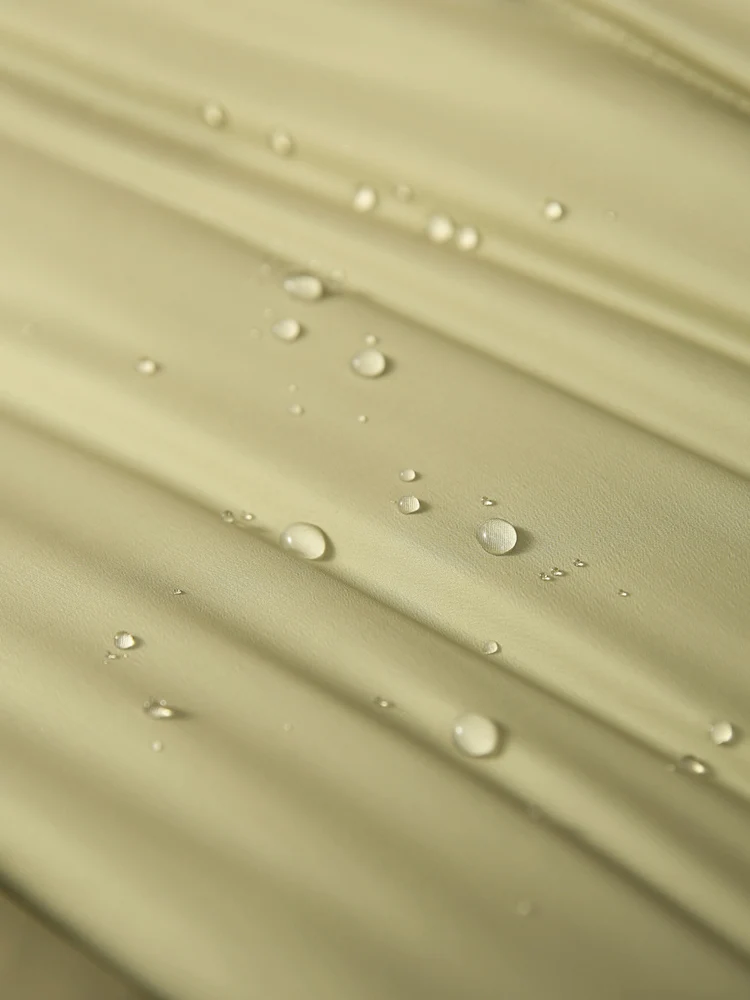 Рисунок 5 - SuyaDream, женский пуховик с капюшоном