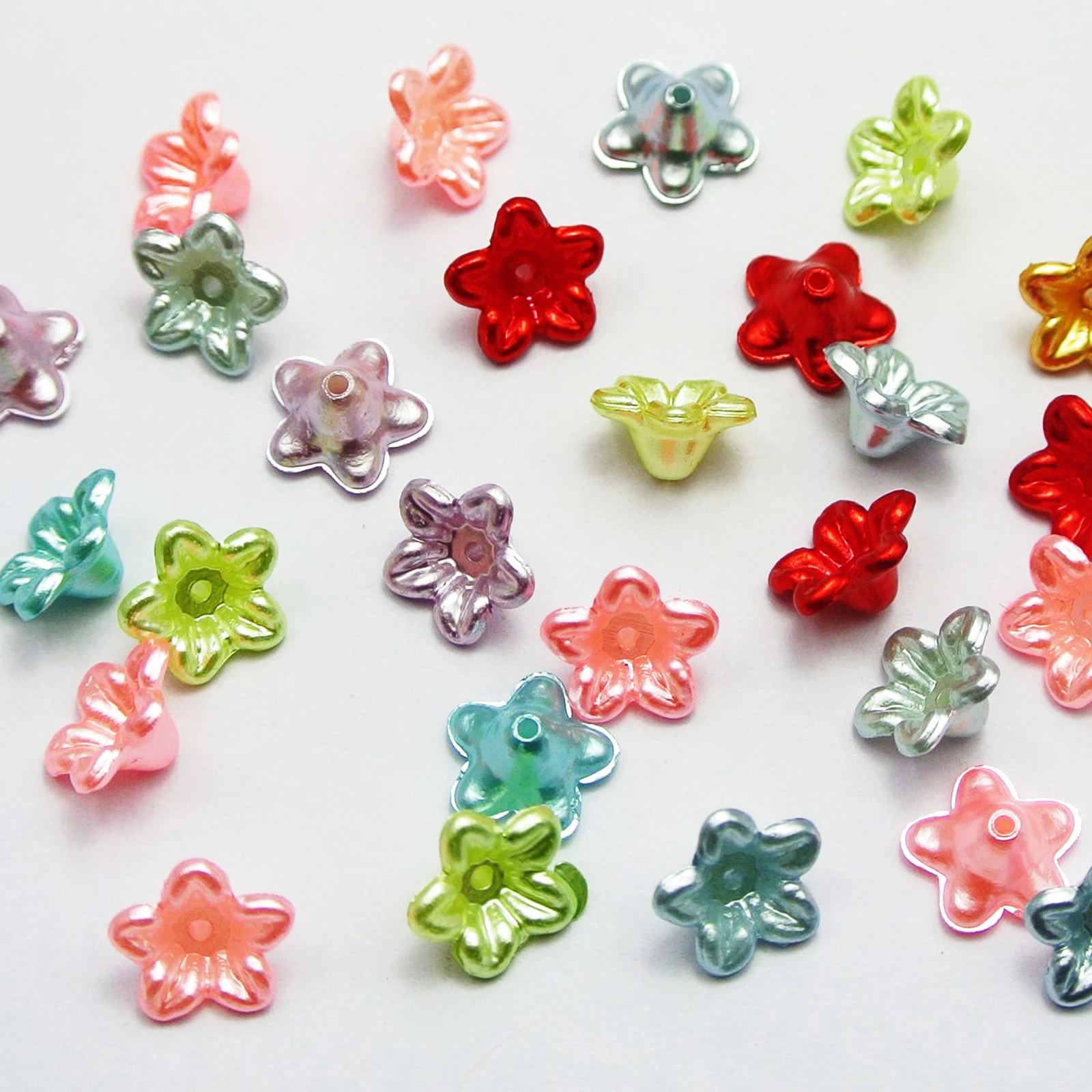 

200 Mixed Color Acrylic Pearl Bead Cap Bell Flower Beads 10mm Sew Costume Craft