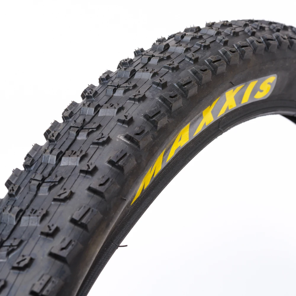 5. 1. 2. 4. Maxxis dth 26x2.