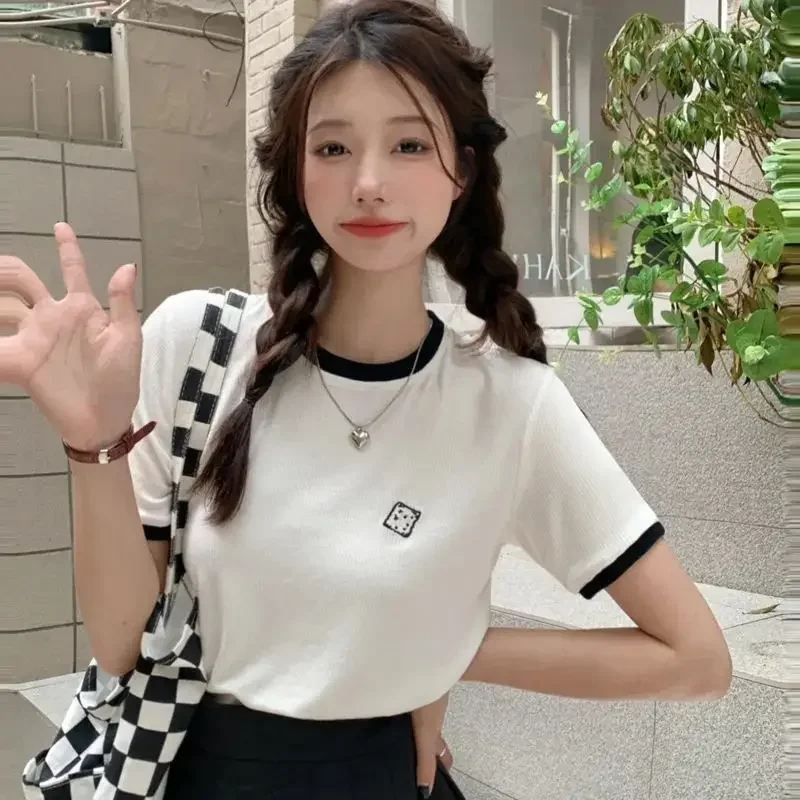 Летние стильные футболки с цветными блоками по краям мини-печенье вышивкой и