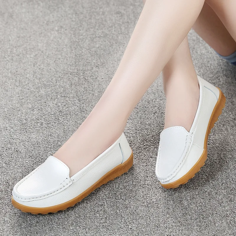 Genuine Leather Women Flat Shoes Slip-On Ladies Nurse Shoes 2022 New Lightweight Casual Loafers Breathable Comfortable