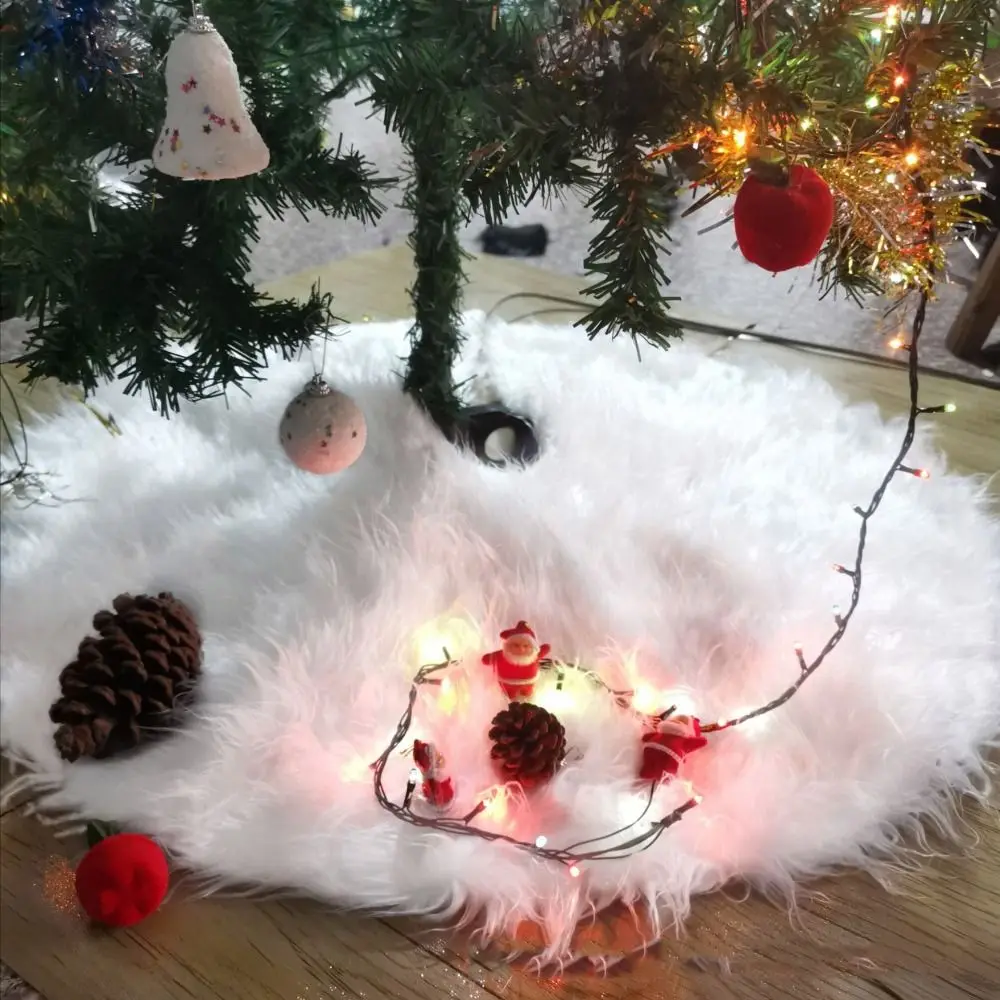 

78/90/122cm Christmas Tree Skirts Apron Ornament Faux Fur Plush Xmas Tree Skirt Reusable Soft Faux Fur Carpet Indoor