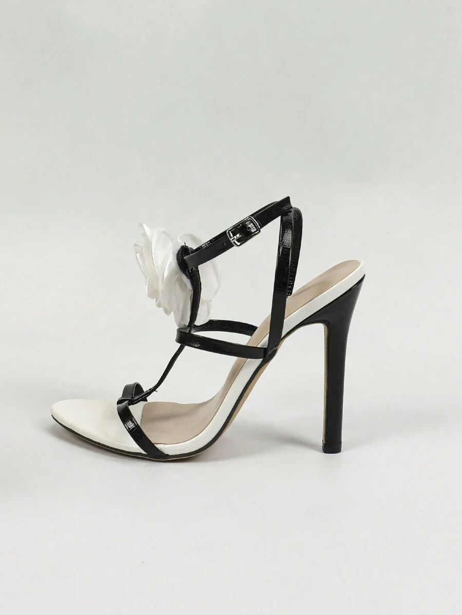 Босоножки женские летние с открытым носком модные сандалии ремешком острым и