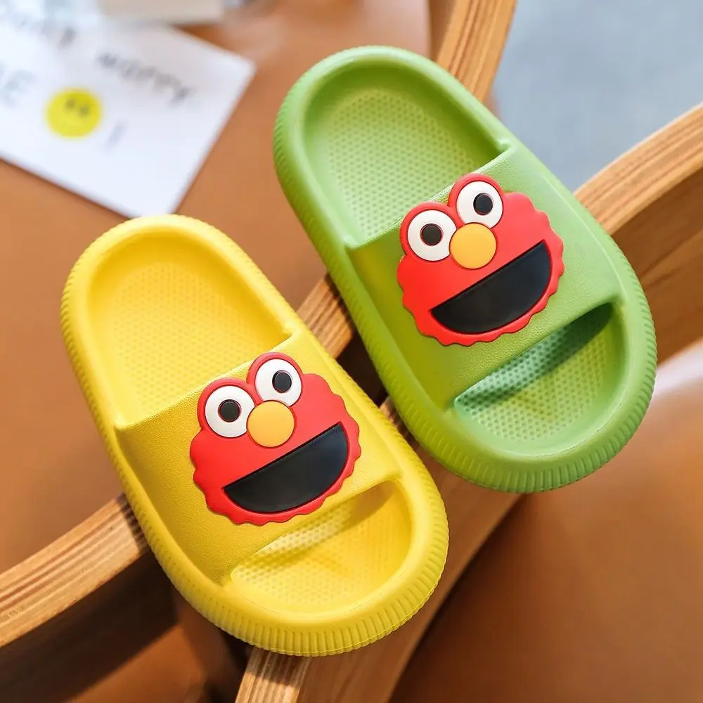 2022 New Boys Girls Cartoon Slippers Cute  Non-Slip Soft Bottom Children's Slippers Summer Home Kids Baby Bathroom Indoor Shoes