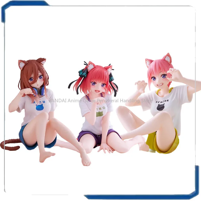 Готовая пяти четверть Ханами Накано Ичика Нино Санджиу Иллюстрация Кошка