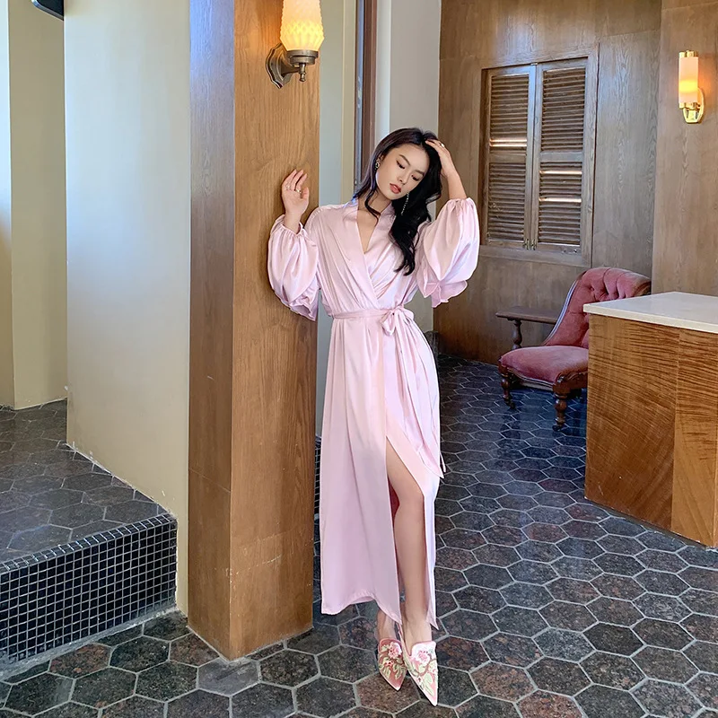 Fashionable and high-end satin pajamas, women's elegant morning robe, best friend bathrobe, home clothing