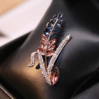 korean fashion wheat crystal brooch for women suit men badge plant flower pins rhinestone jewelry wedding brooch pin accessories