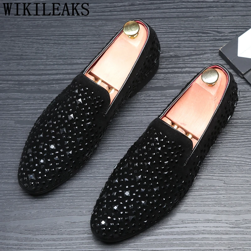 

Coiffeur Formal Shoes Men Rhinestone Mens Dress Shoes Sepatu Slip On Pria Loafers Men Wedding Shoes Moda Italiana De Hombre Bona