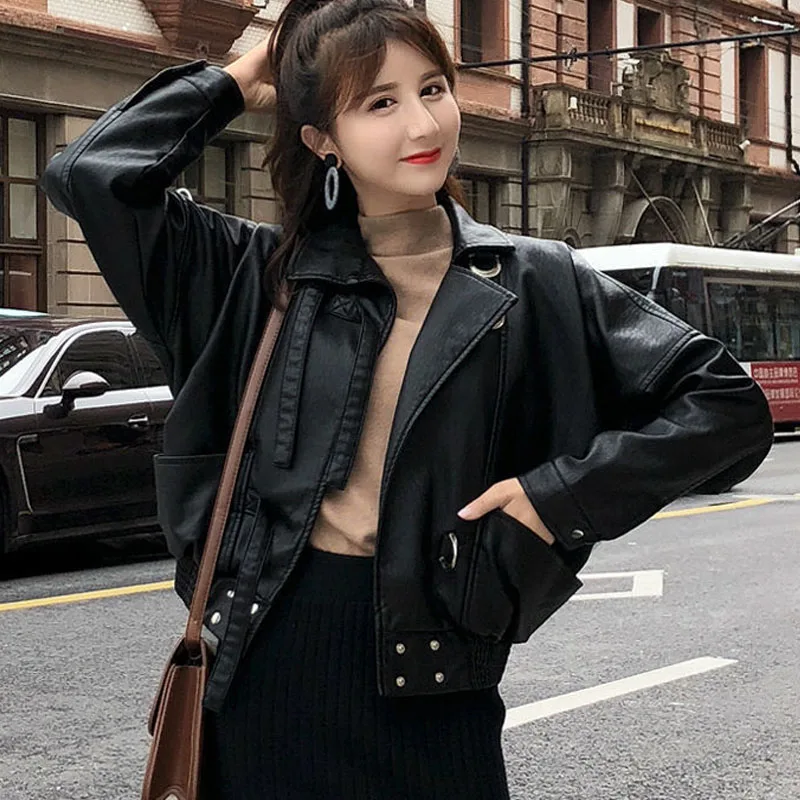 

1pcs Women Short PU Leather Jackets Coat 2022 Autumn Faux Fur Splicing Waist Belt Irregular Ladies Skinny Locomotive Small Coats